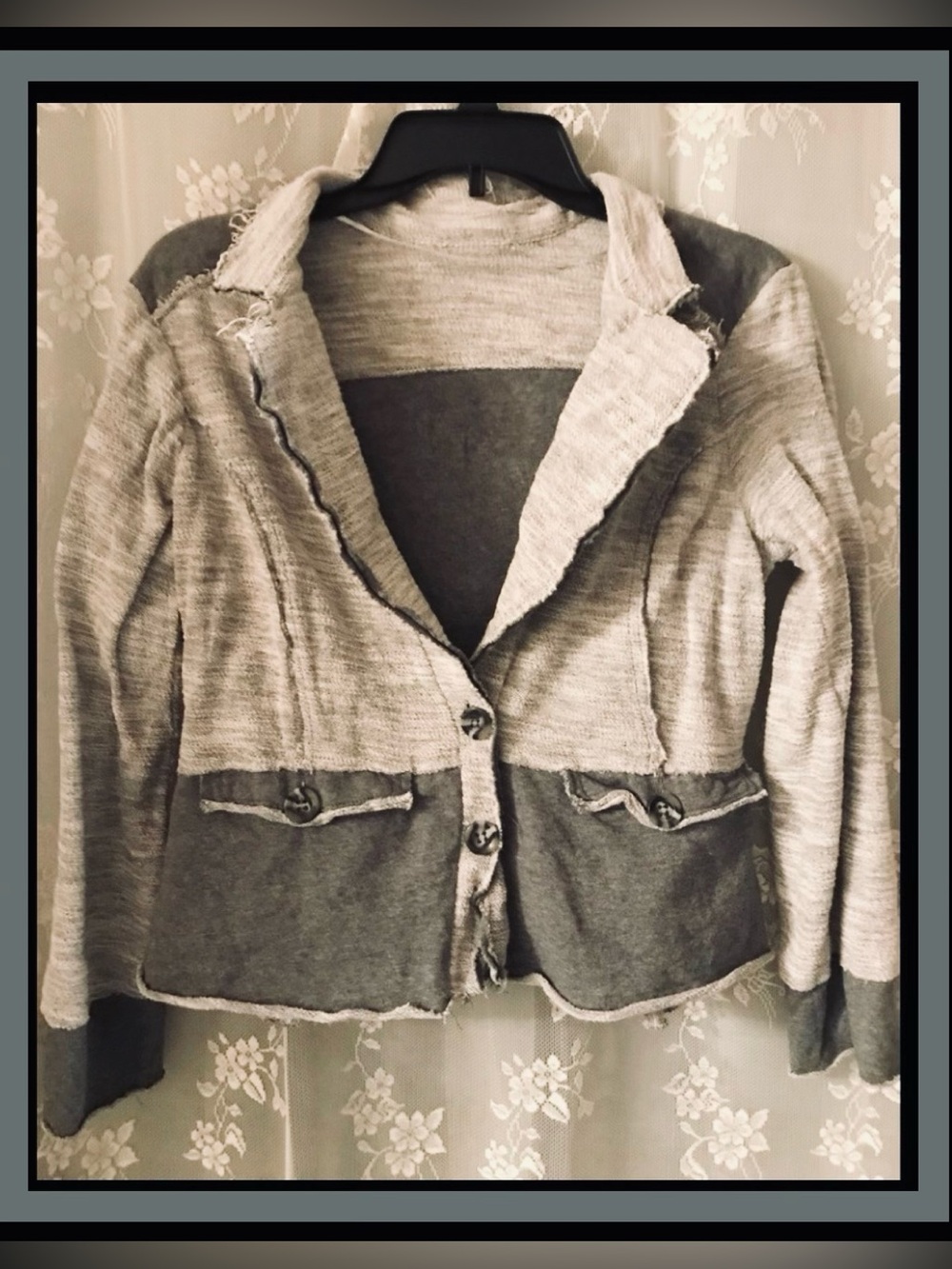 🩶Sale🩶 Sm Frayed Stitching Curled Hems 💯 Cotton Short Distressed Jacket